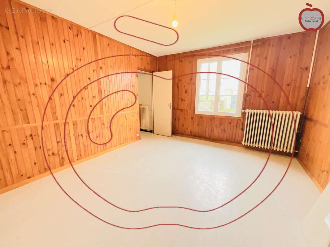 Maison à LE FIDELAIRE