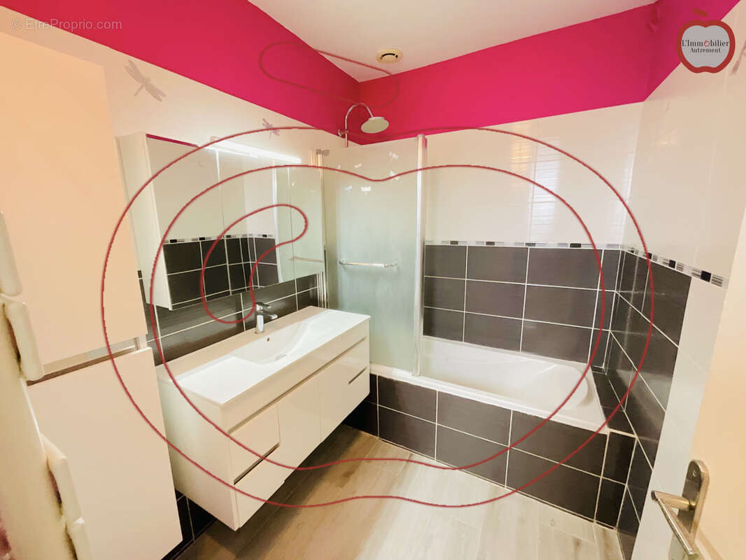 Maison à LE FIDELAIRE