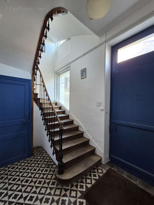 Appartement à FOURAS