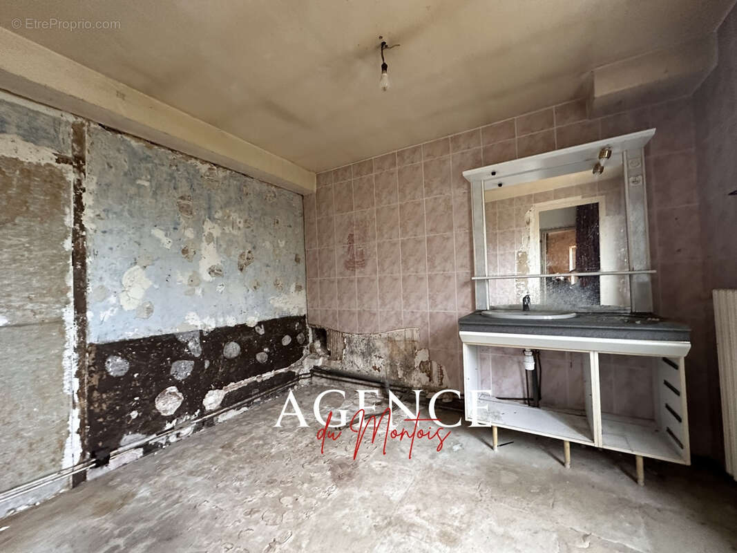 Maison à DONNEMARIE-DONTILLY