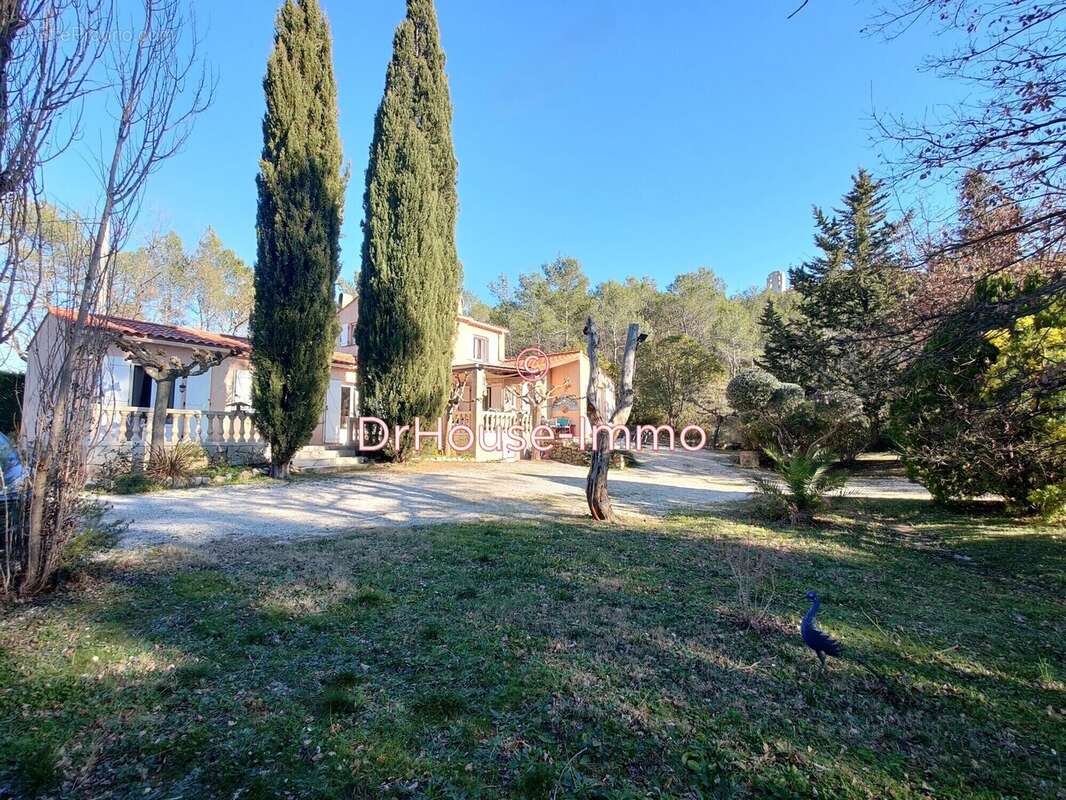 Maison à FORCALQUEIRET