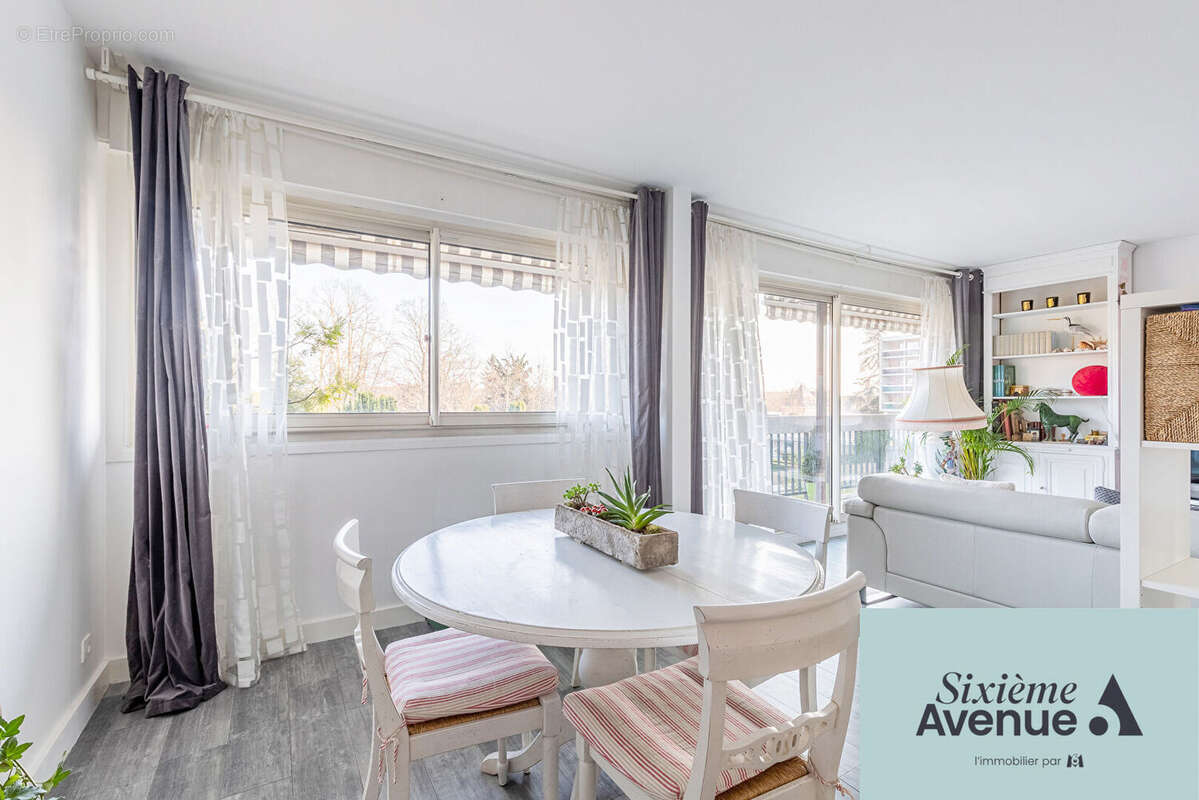 Appartement à CHILLY-MAZARIN