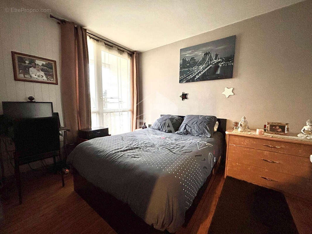 Appartement à PONTAULT-COMBAULT