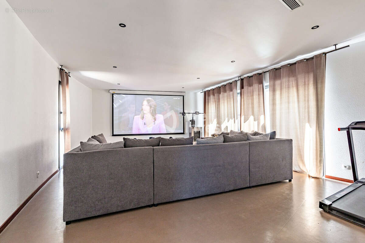 Maison à SAINT-GELY-DU-FESC