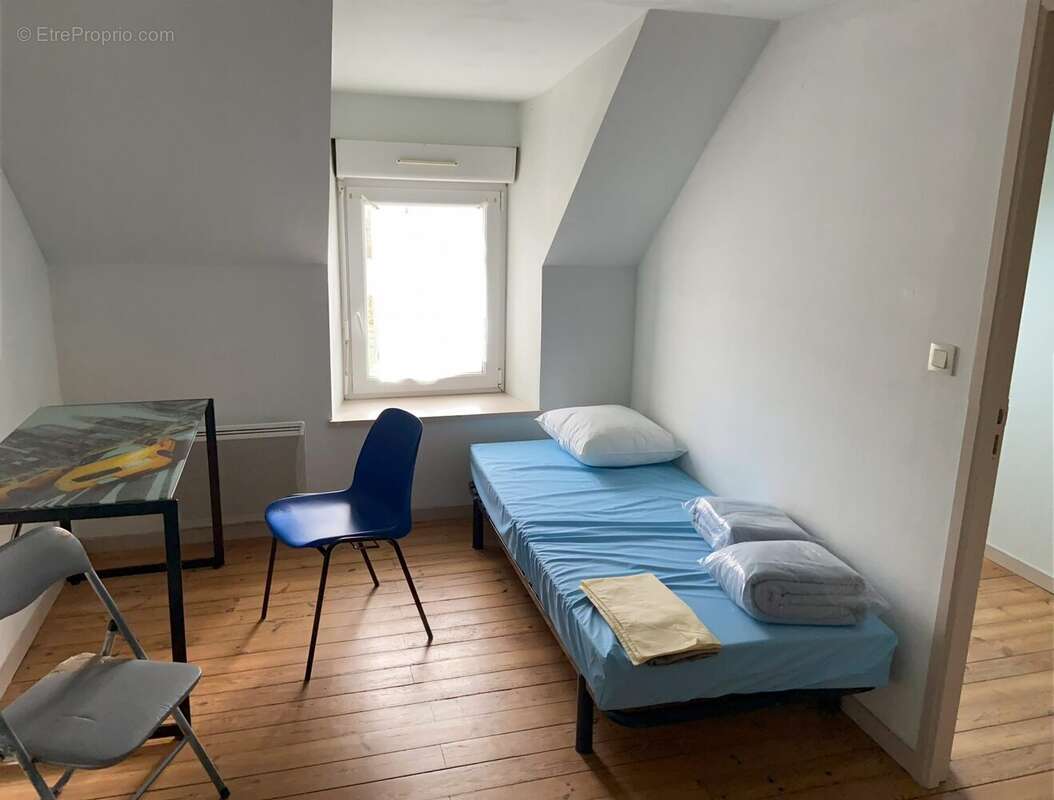 Maison à PLOUGUERNEVEL