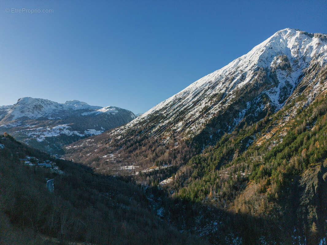 Maison à SAINT-MARTIN-DE-BELLEVILLE
