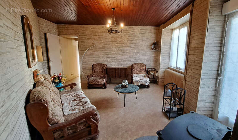 Maison à BLONDEFONTAINE