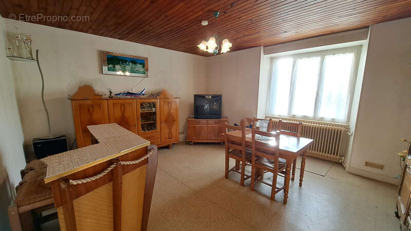 Maison à BLONDEFONTAINE