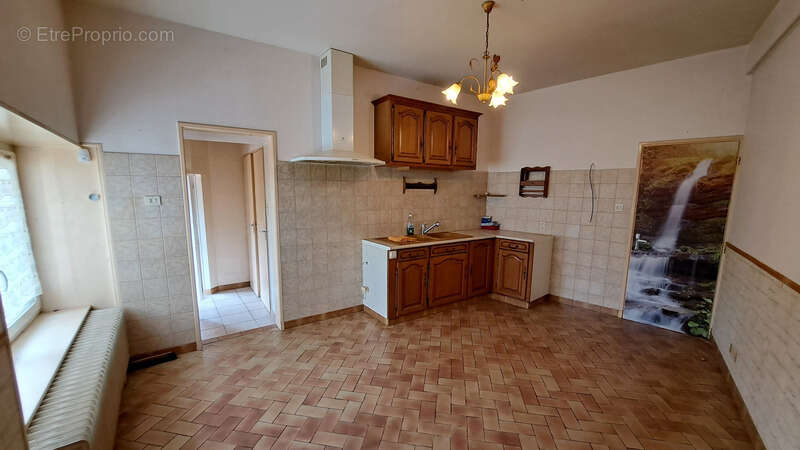 Maison à BLONDEFONTAINE