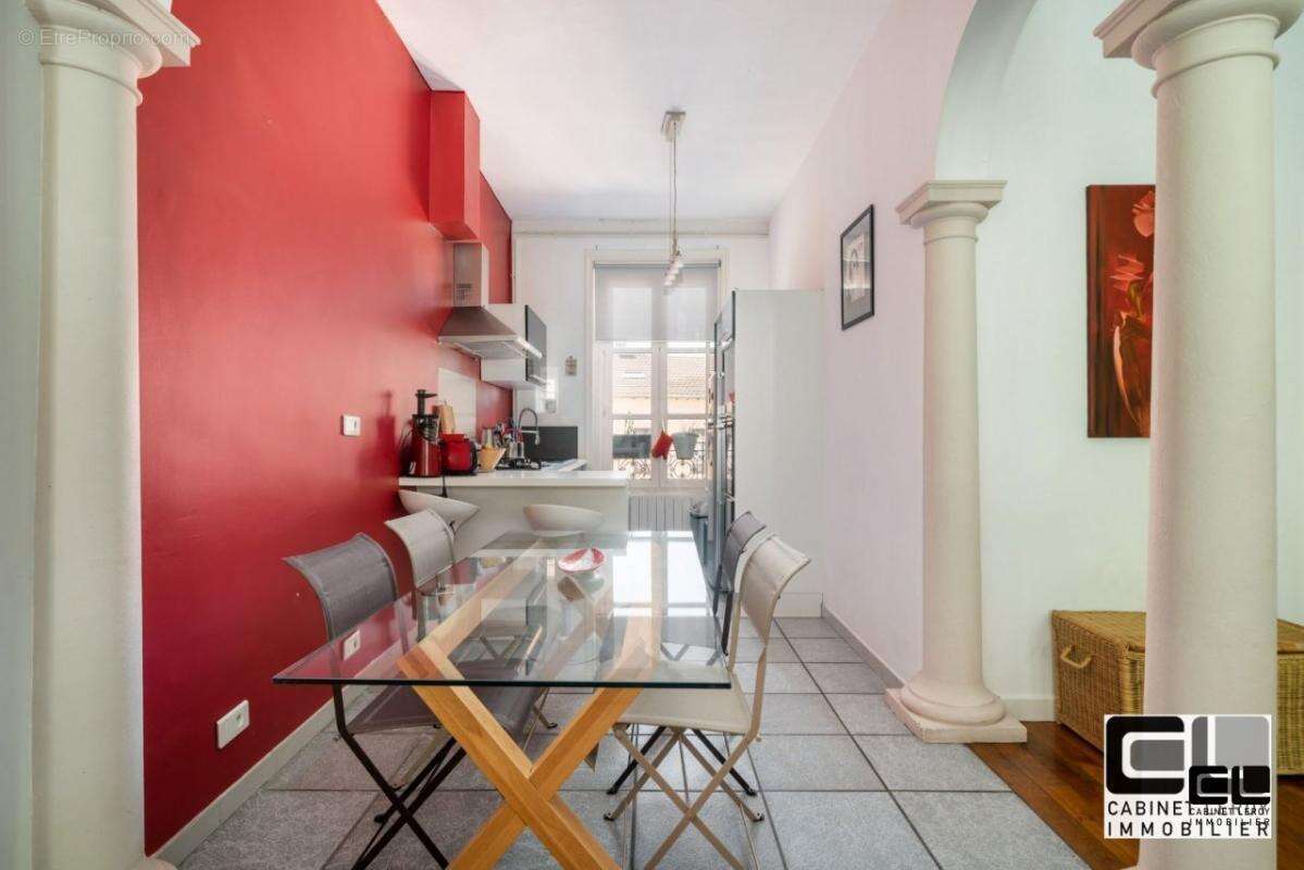 Appartement à LYON-9E