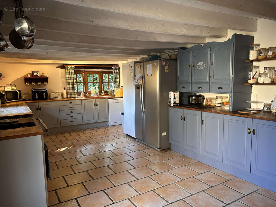 Maison à SAINT-REMY-SUR-CREUSE