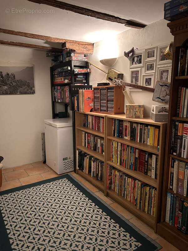 Maison à SAINT-REMY-SUR-CREUSE