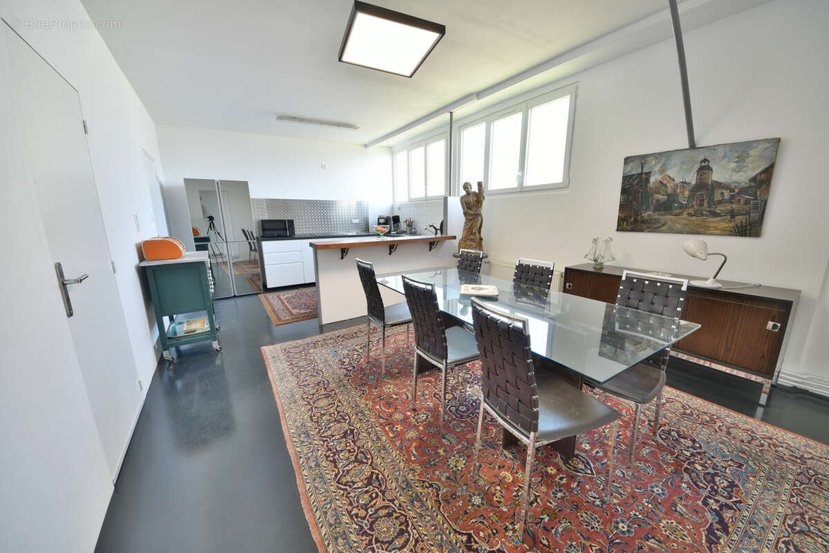 Maison à SAINT-SORNIN-LAVOLPS