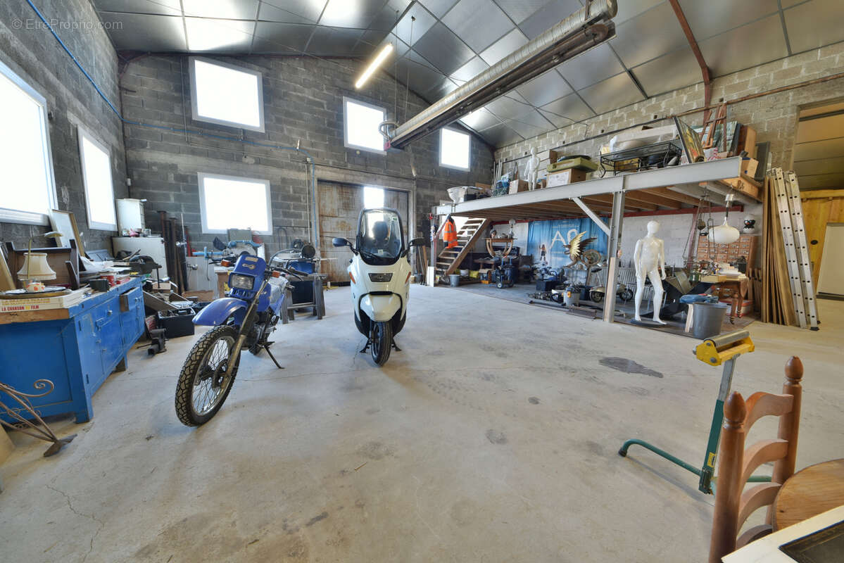 Maison à SAINT-SORNIN-LAVOLPS