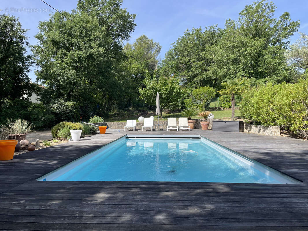 Maison à VAISON-LA-ROMAINE
