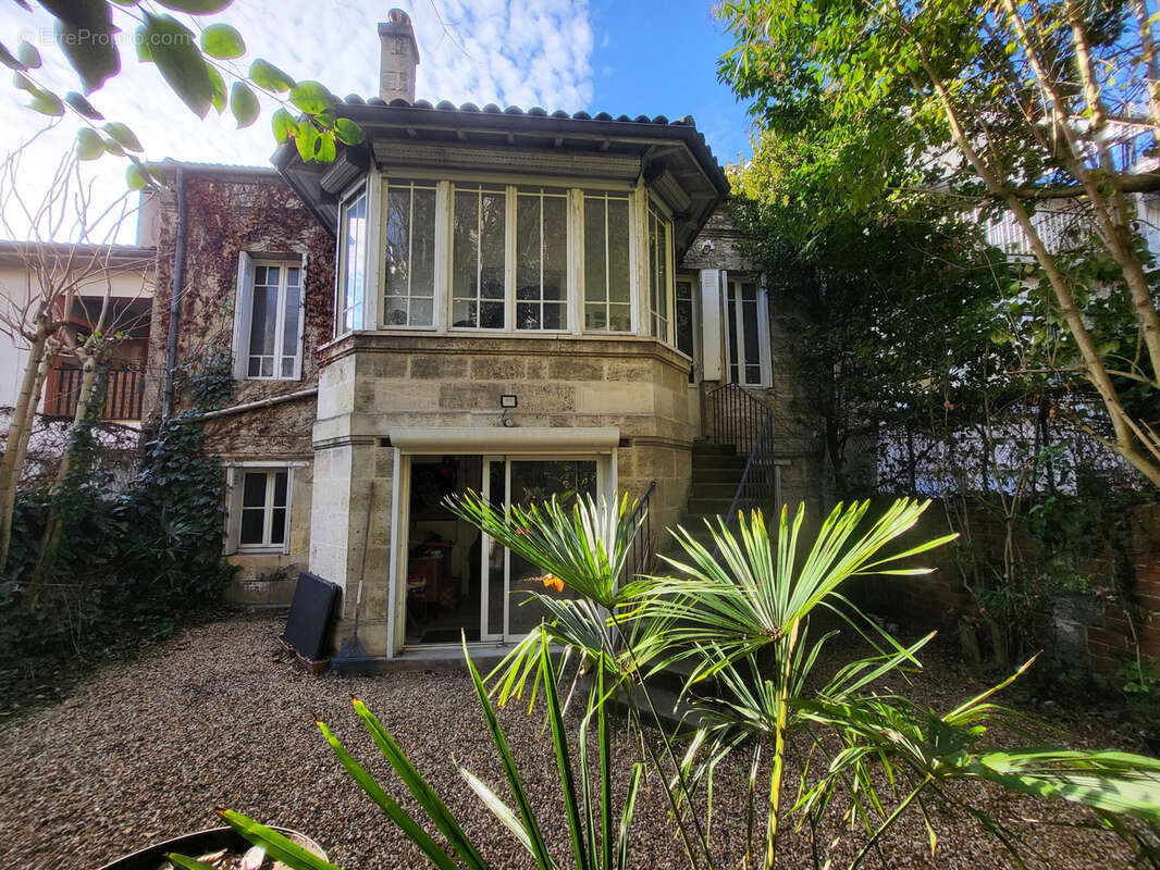 Maison à LE BOUSCAT