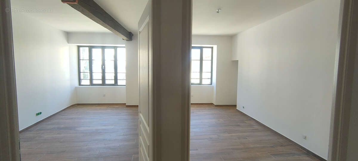 Appartement à BYANS-SUR-DOUBS