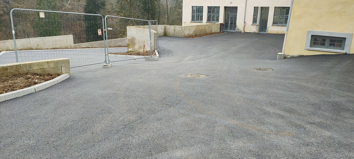 Appartement à BYANS-SUR-DOUBS