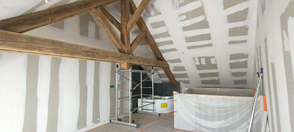 Appartement à BYANS-SUR-DOUBS