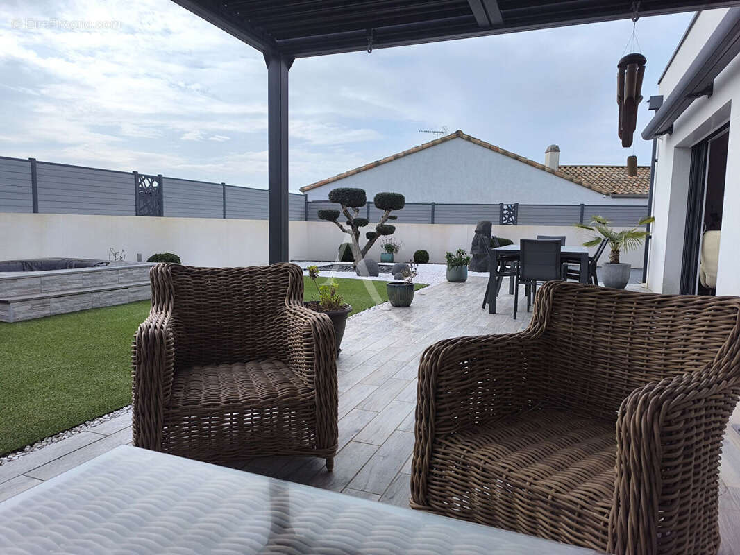 Maison à TALMONT-SAINT-HILAIRE