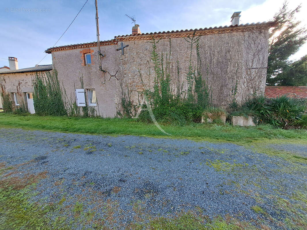 Maison à SAINT-FULGENT