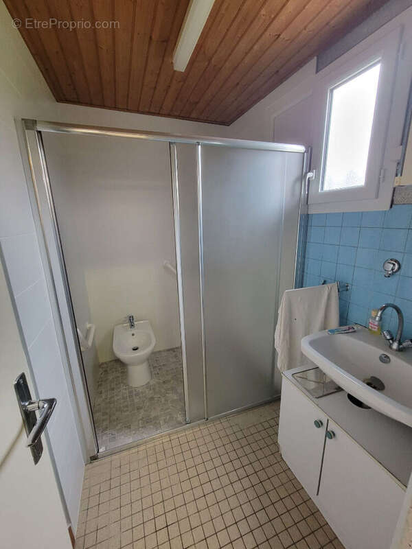 Maison à SAINT-ETIENNE-DU-BOIS