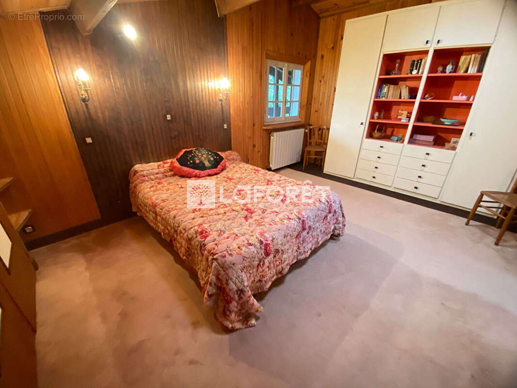 Maison à SAINT-JEAN-D&#039;ILLAC