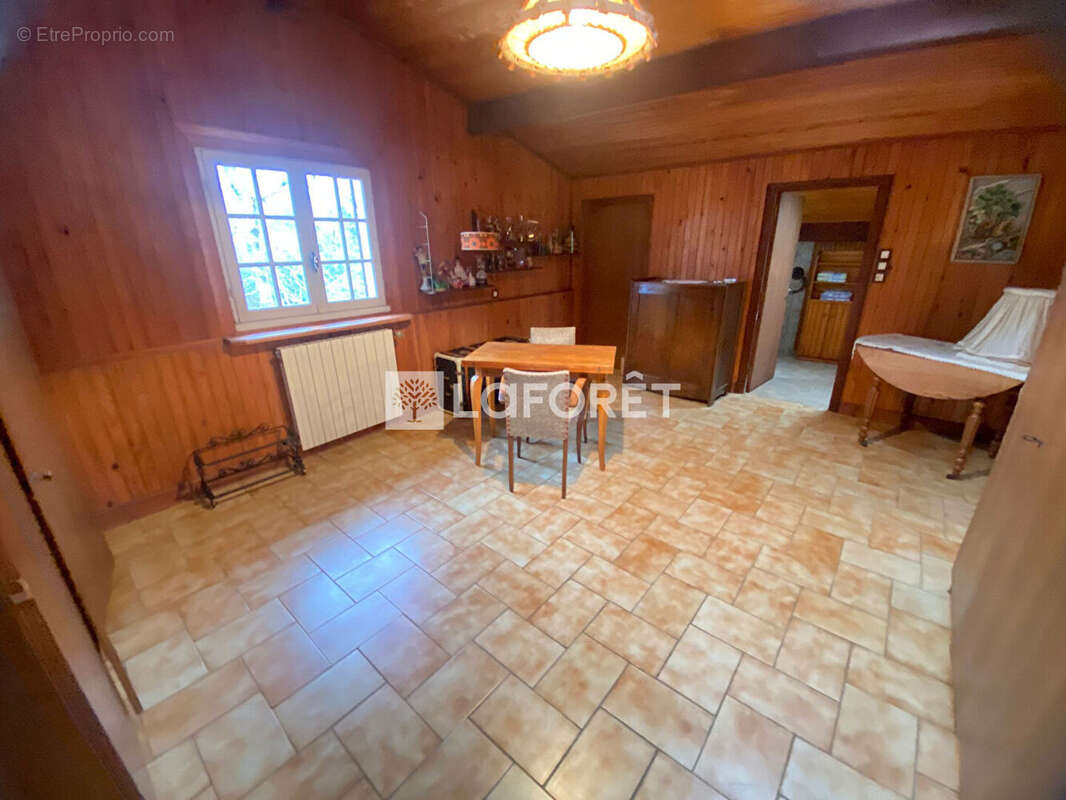 Maison à SAINT-JEAN-D&#039;ILLAC