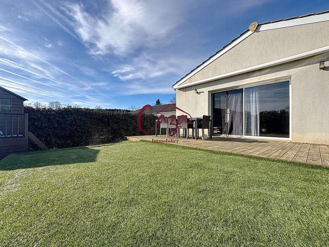 Maison à FARGUES-SAINT-HILAIRE