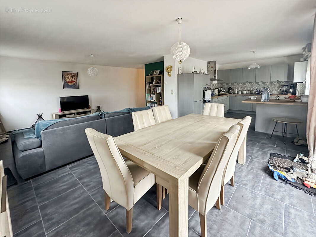 Appartement à GUENANGE