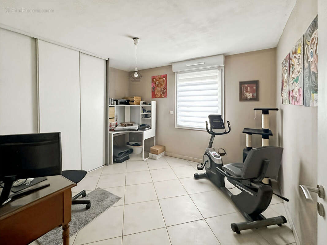 Appartement à GUENANGE