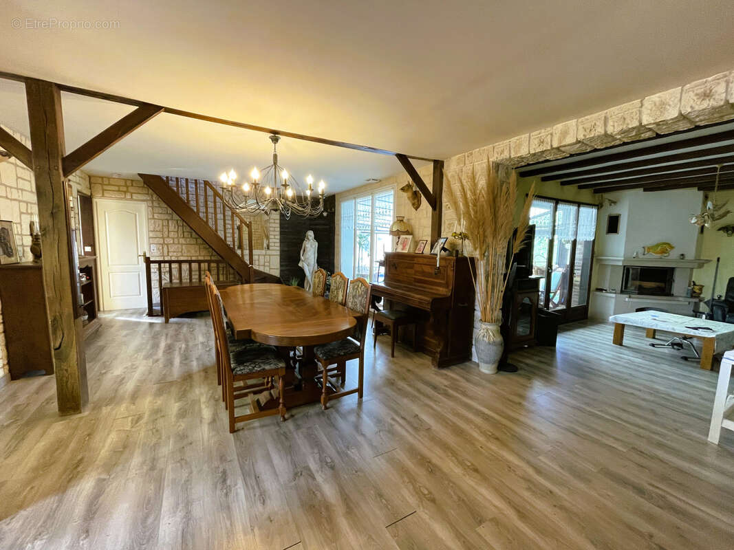 Maison à BAILLEAU-L&#039;EVEQUE