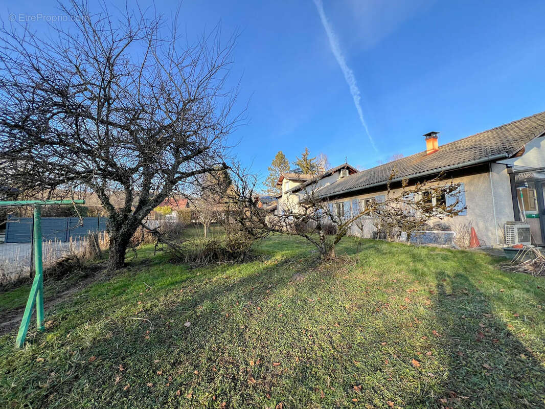 Maison à GROISY