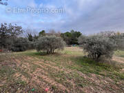 Terrain à AIX-EN-PROVENCE