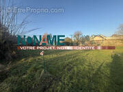 Terrain à LA HEUNIERE