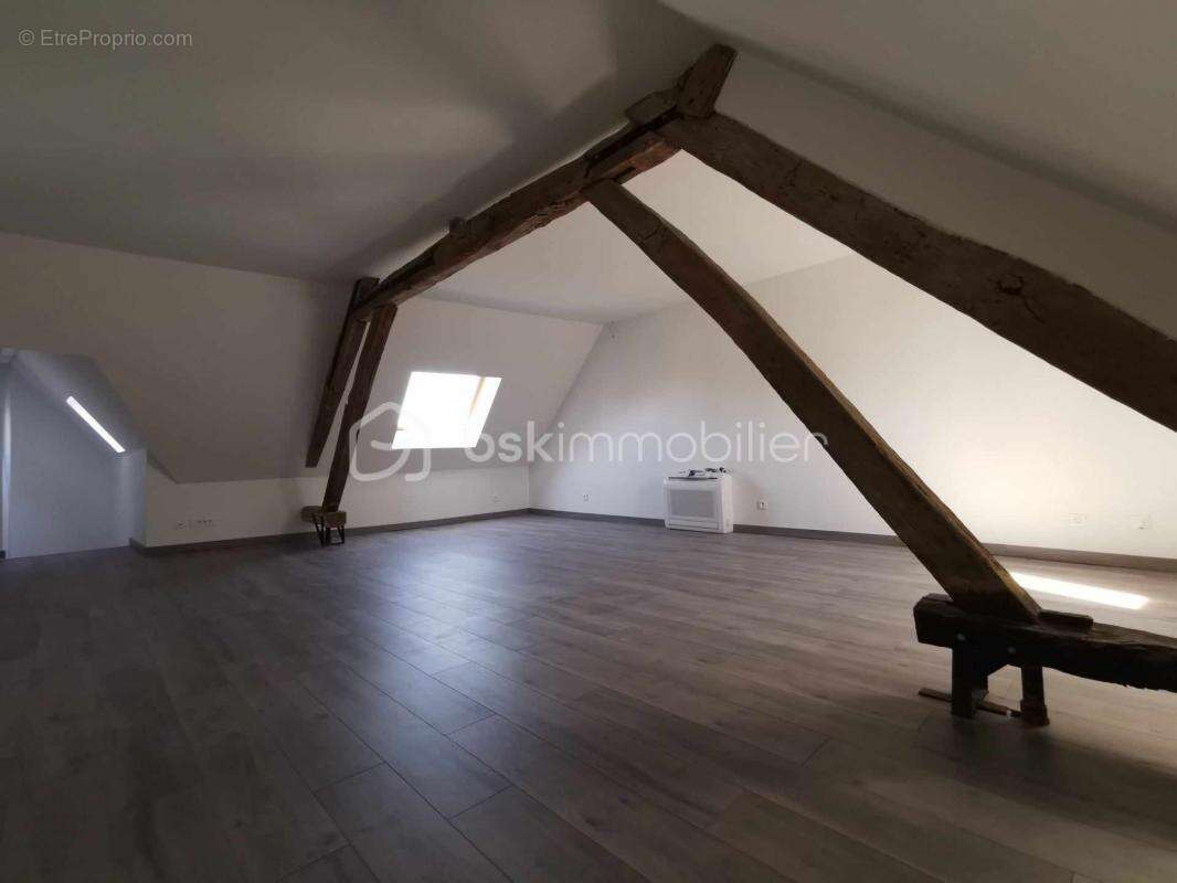 Maison à FERRIERES-EN-GATINAIS