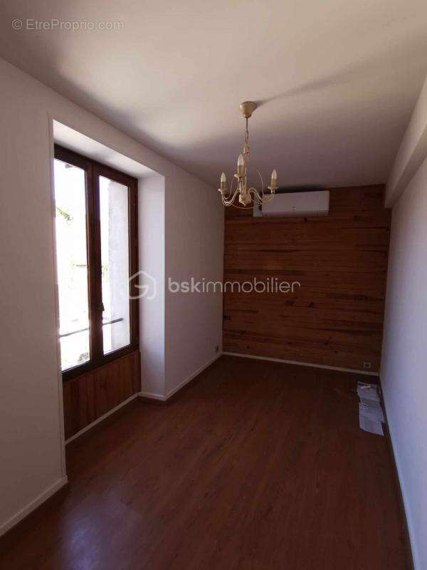 Maison à FERRIERES-EN-GATINAIS