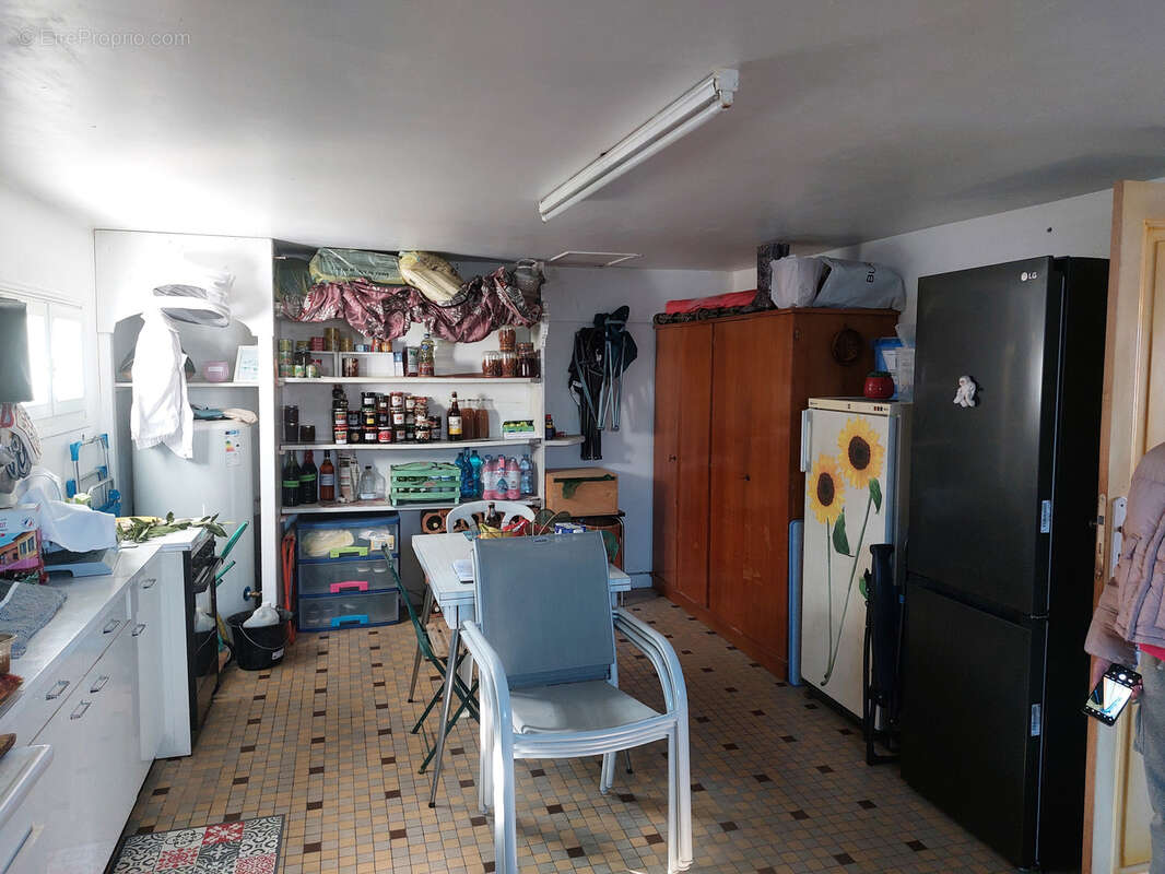 Maison à CREUZIER-LE-VIEUX