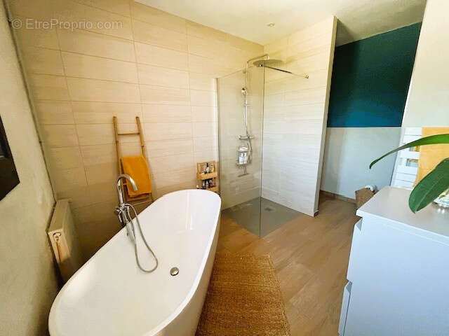 Maison à MONTESQUIEU-DES-ALBERES