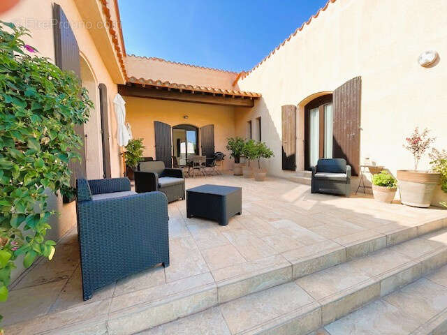 Maison à MONTESQUIEU-DES-ALBERES