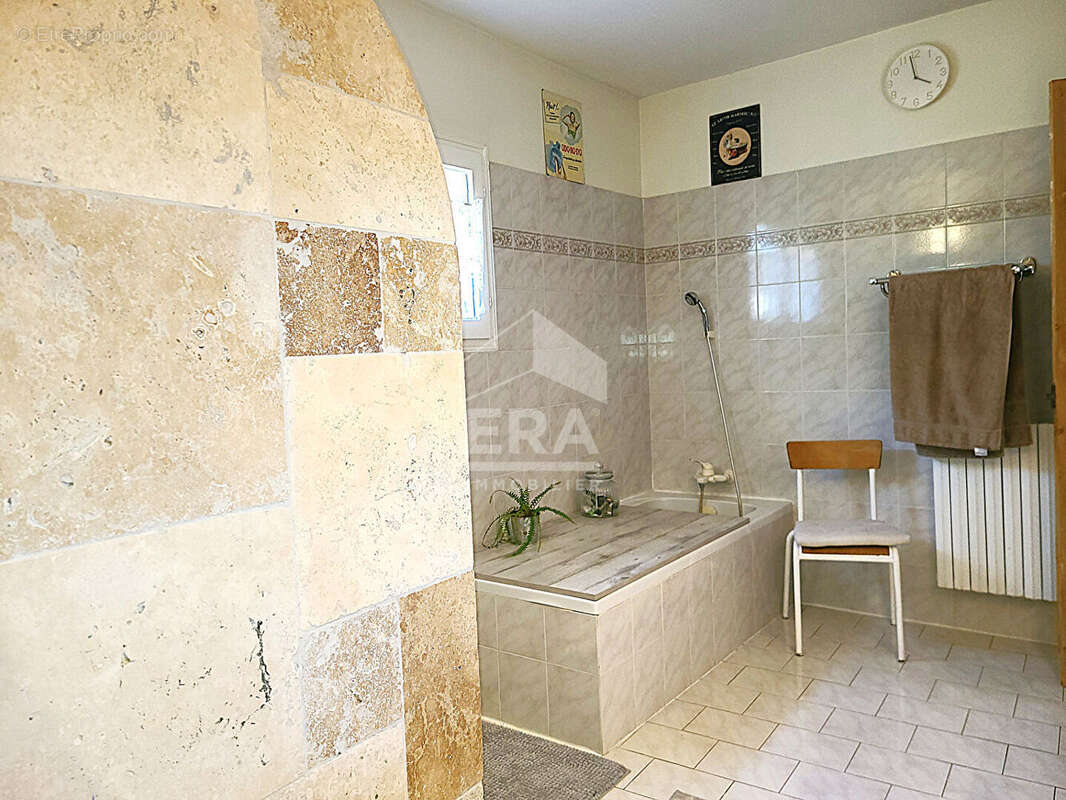 Maison à MALEMORT-DU-COMTAT