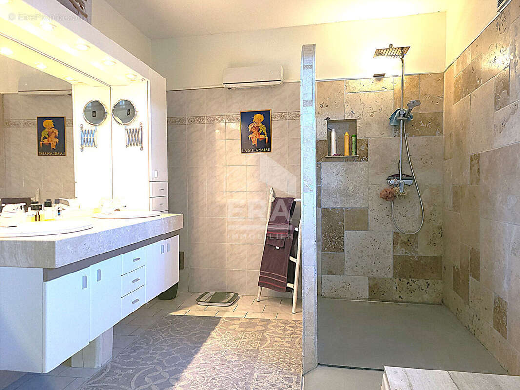 Maison à MALEMORT-DU-COMTAT