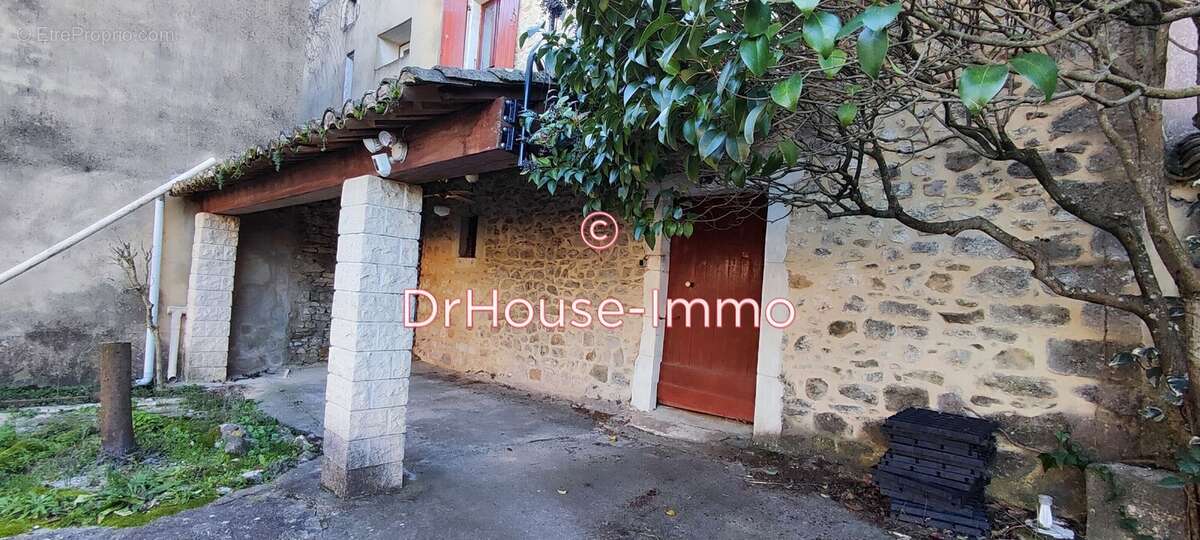 Maison à GOUDARGUES