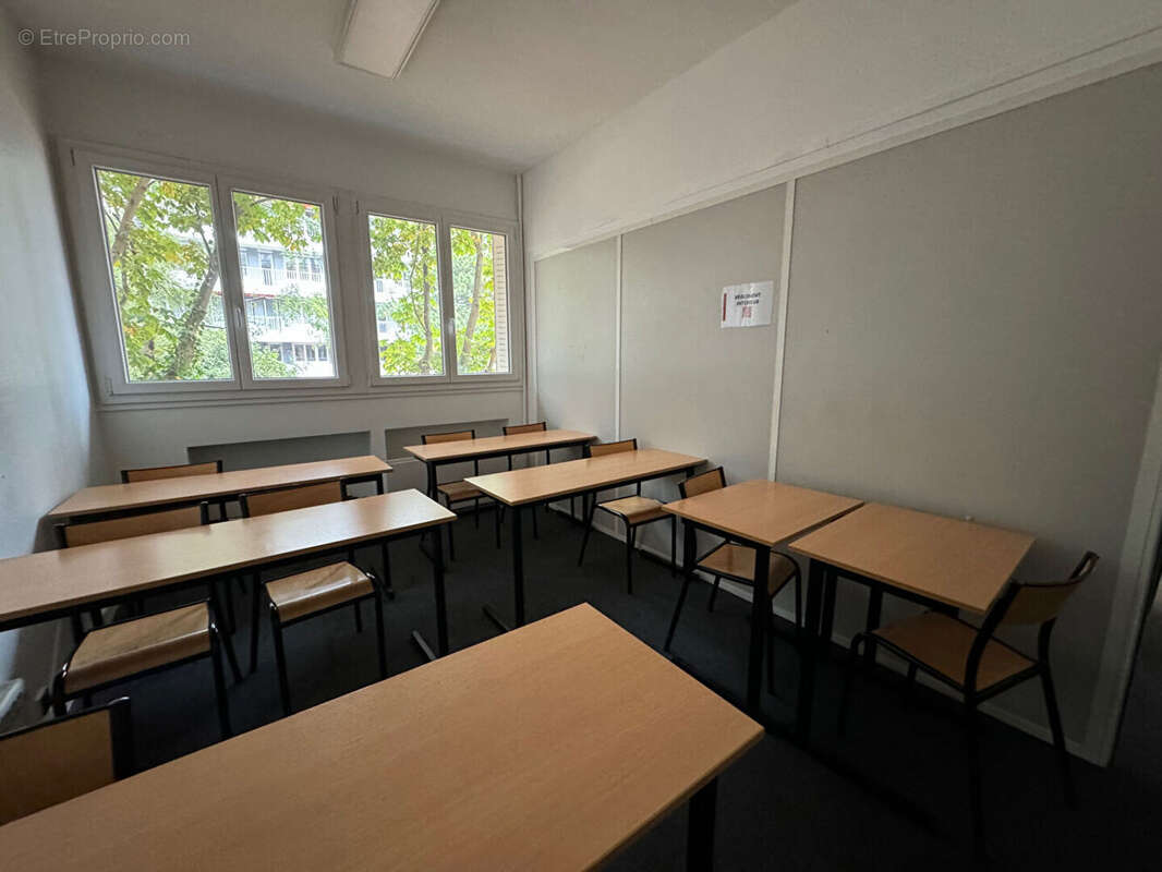 Autre à CLERMONT-FERRAND