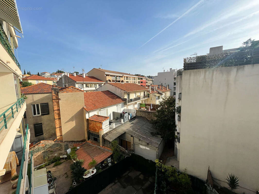 Appartement à SAINT-RAPHAEL