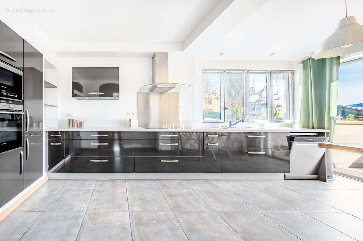 Maison à GREOUX-LES-BAINS