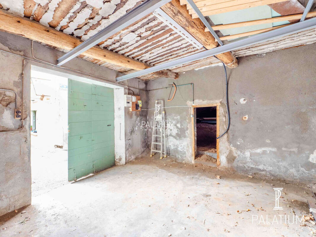 Maison à PIERREVERT