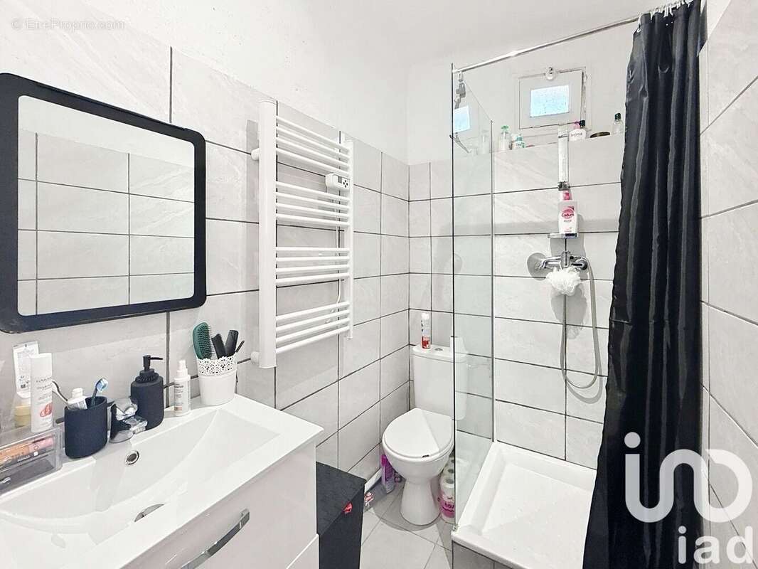 Photo 5 - Appartement à SOLLIES-PONT