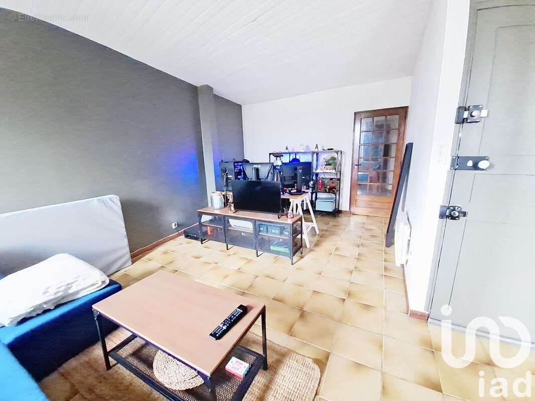 Photo 8 - Appartement à SOLLIES-PONT