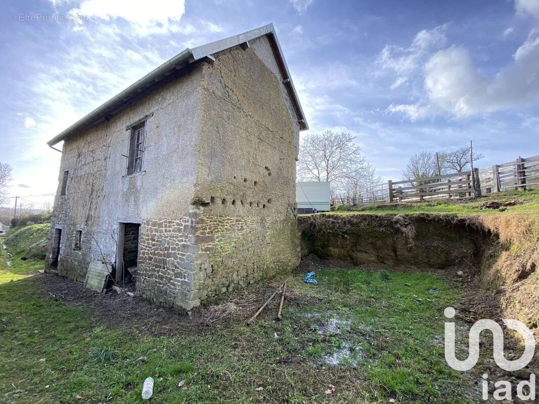Photo 1 - Maison à SAINT-DENIS-LE-VETU